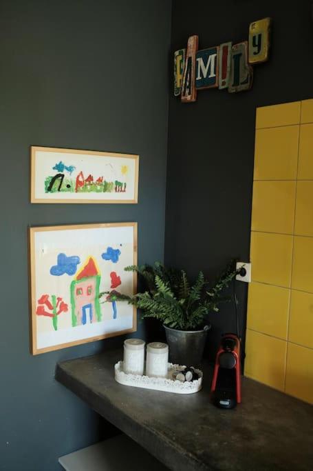 Apartment With Garden In Thessaloniki. Exteriör bild